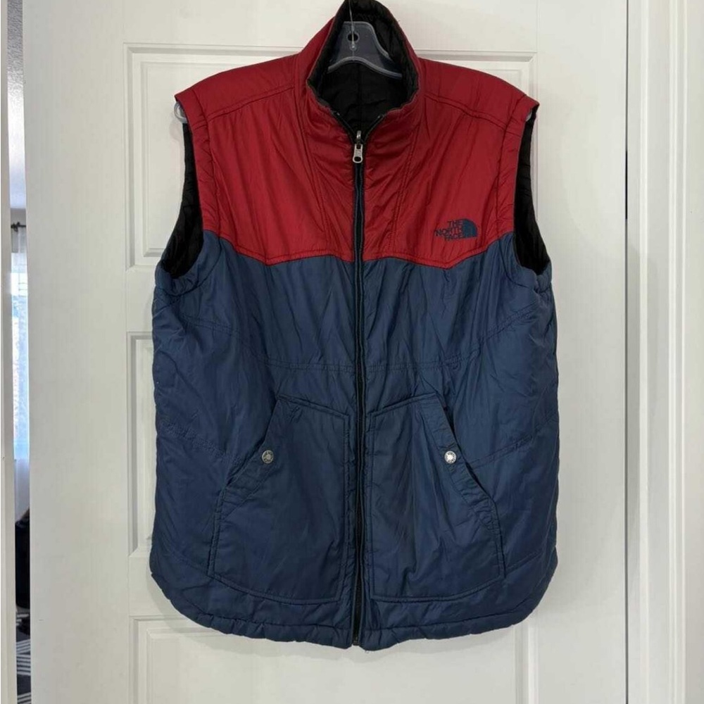 North face cryptic reversible puffer vest size medium